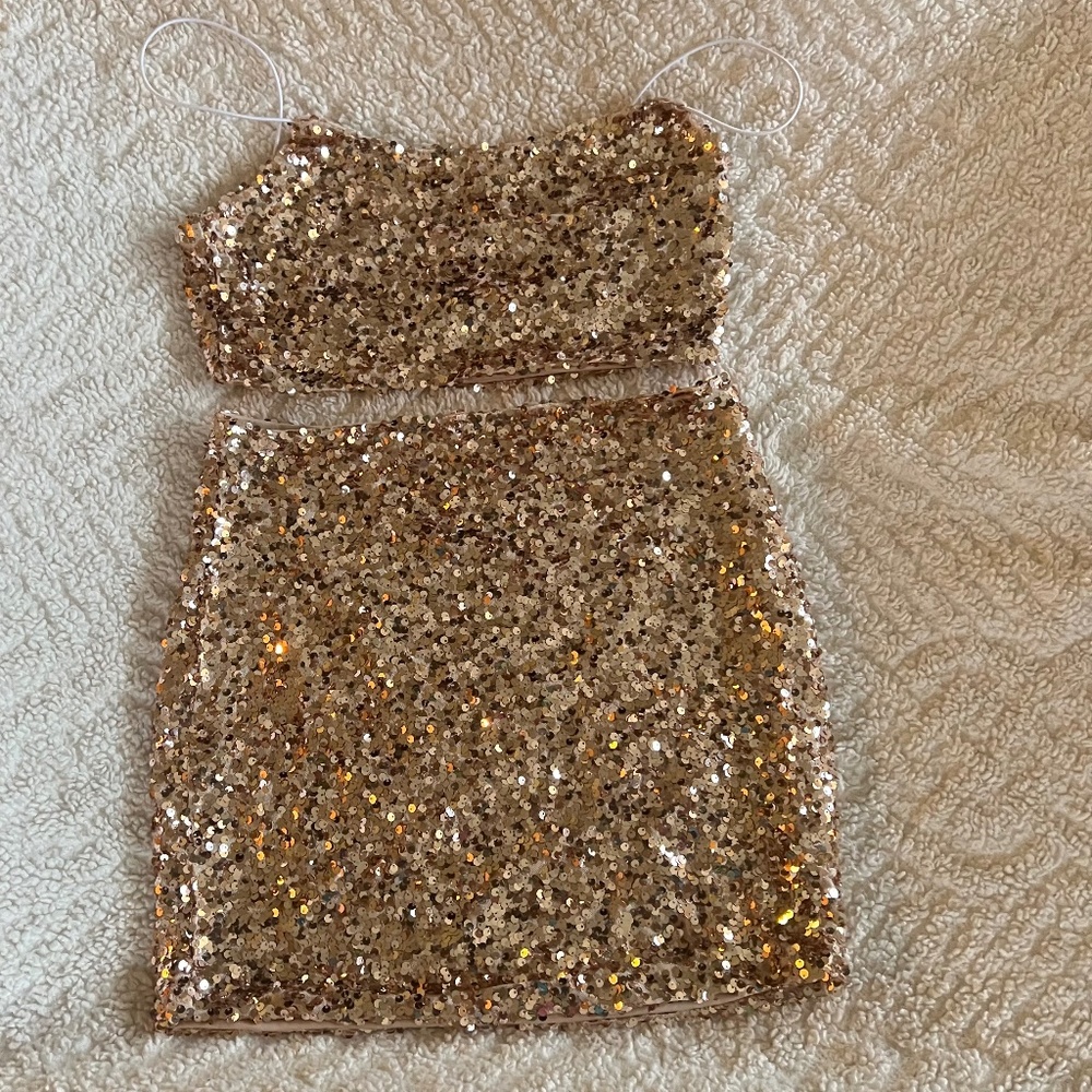 Women’s Sequin Skirt Set